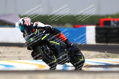 media/Jun-07-2025-TrackDaz (Sat) [[4413525952]]/C Group/1240pm (Turn 1)/